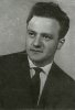 Koz�k J�zsef, a forradalmi t�ntet�s z�szl�viv�je.